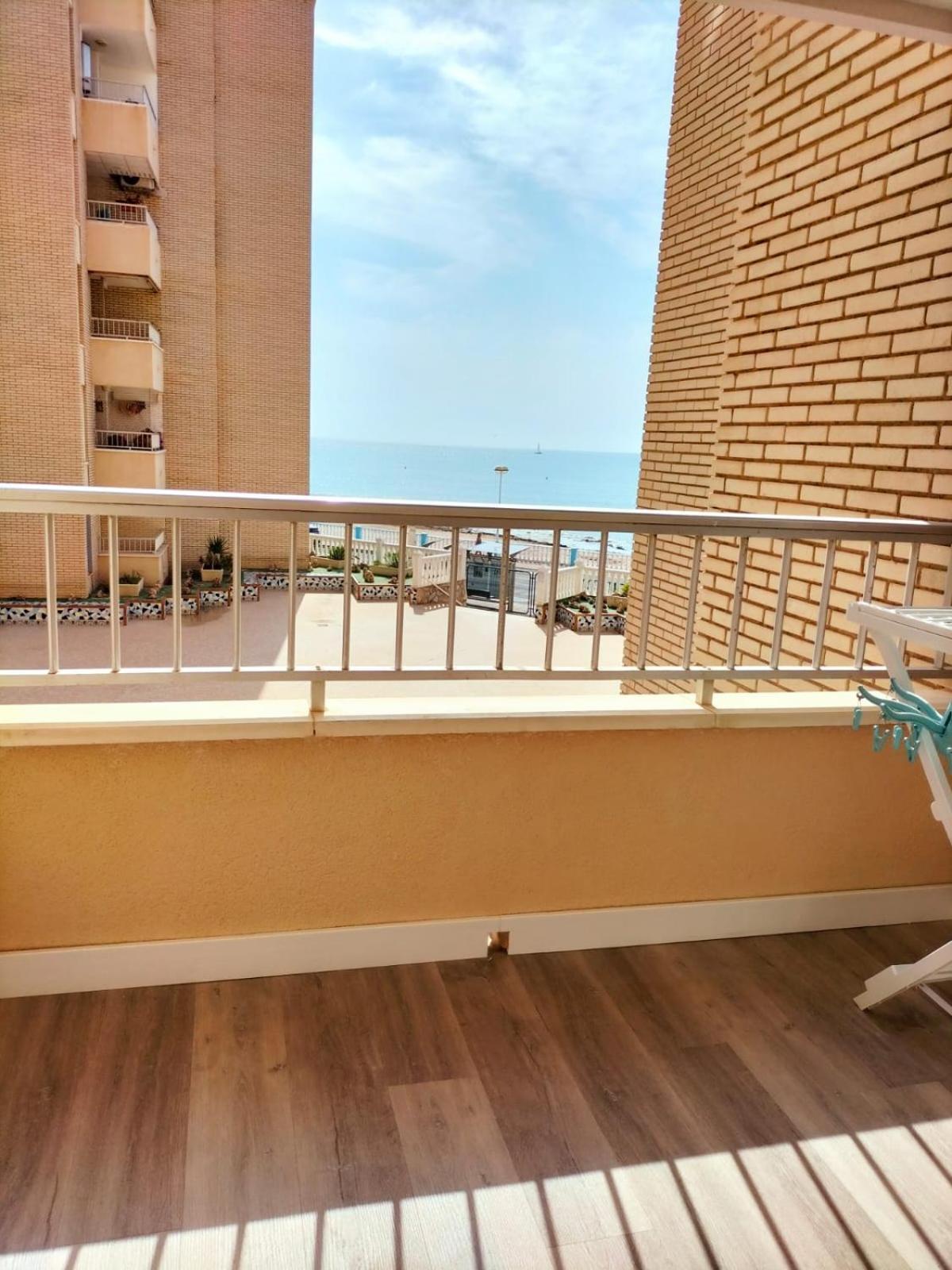Jara Mar Appartement Torrevieja Buitenkant foto